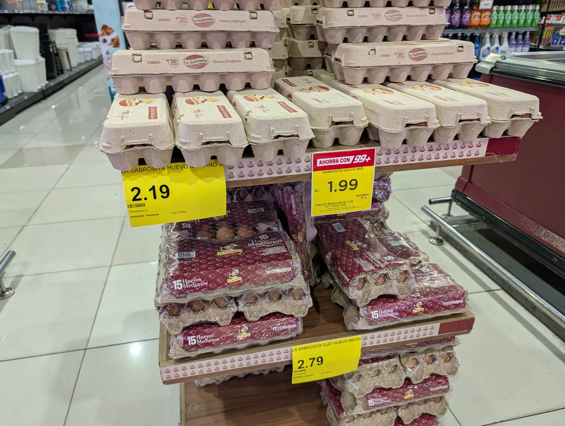 Egg prices at Super 99 supermarket Panama City